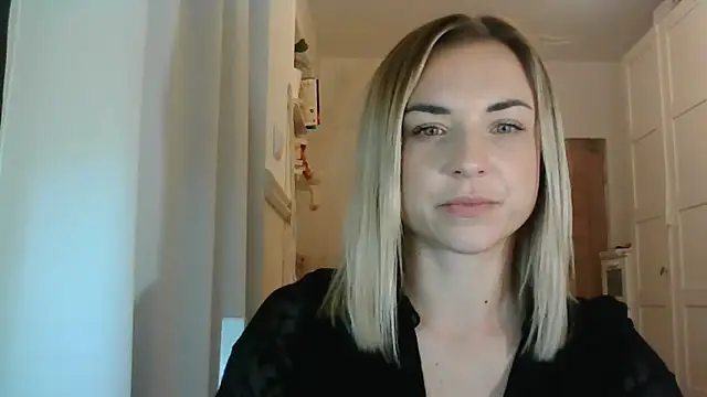 Snapshot of ashley_xlove chatting on January 2025 03:08:02 PM ashley xlove online show from January 2025 03:08:02 PM