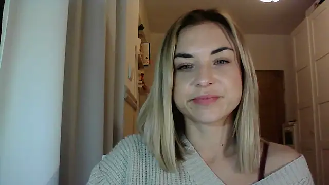 Snapshot of ashley_xlove chatting on January 2025 05:42:02 PM ashley xlove online show from January 2025 05:42:02 PM