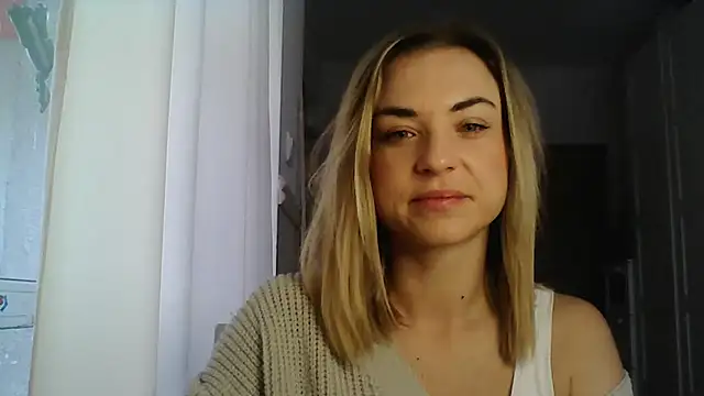 Snapshot of ashley_xlove chatting on February 2025 07:35:01 AM ashley xlove online show from February 2025 07:35:01 AM