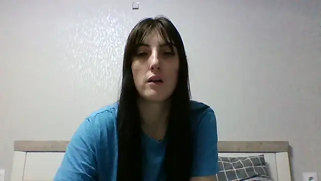 Snapshot of Moniic_Moon chatting on March 2025 05:08:02 PM Moniic Moon online show from March 2025 05:08:02 PM