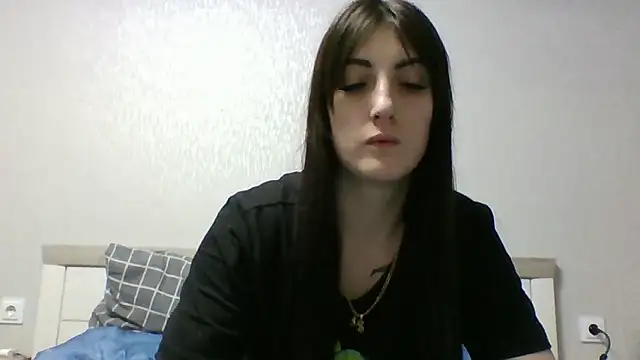 Snapshot of Moniic_Moon chatting on March 2025 05:43:02 PM Moniic Moon online show from March 2025 05:43:02 PM