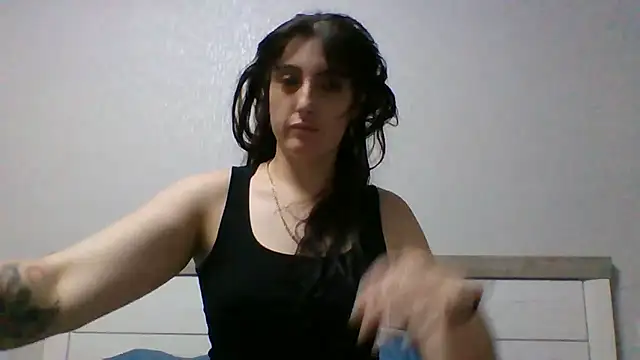 Snapshot of Moniic_Moon chatting on September 2025 03:14:01 PM Moniic Moon online show from September 2025 03:14:01 PM