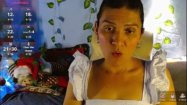 Snapshot of venus_swet_ chatting on December 2025 12:37:02 AM venus swet online show from December 2025 12:37:02 AM