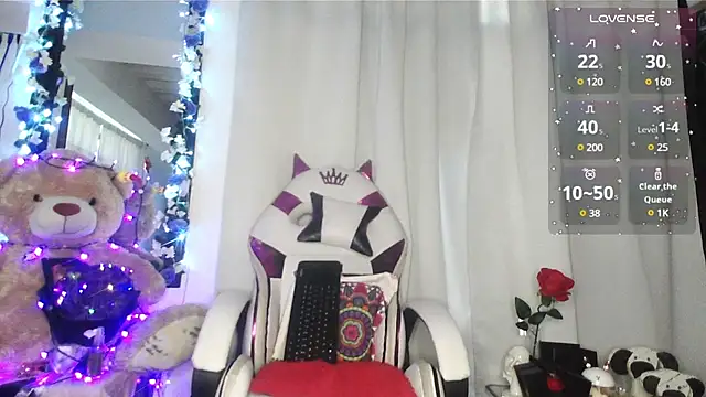 Snapshot of Dani_pegin chatting on January 2025 03:58:01 PM Dani pegin online show from January 2025 03:58:01 PM