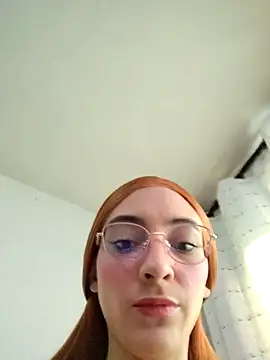 Snapshot of Dani_pegin chatting on September 2025 12:30:01 PM Dani pegin online show from September 2025 12:30:01 PM