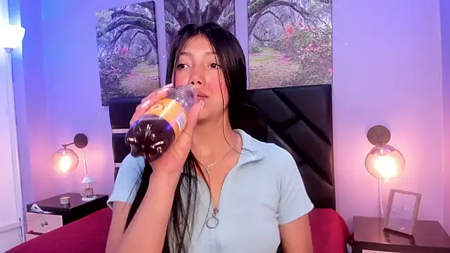 Snapshot of KimberlyVillaLobos chatting on February 2025 11:46:01 AM KimberlyVillaLobos online show from February 2025 11:46:01 AM