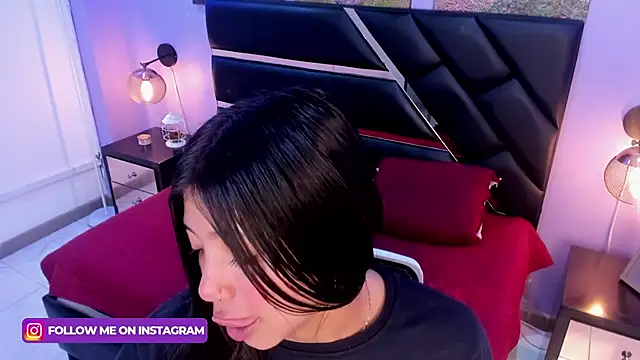 Snapshot of KimberlyVillaLobos chatting on March 2025 02:44:02 PM KimberlyVillaLobos online show from March 2025 02:44:02 PM