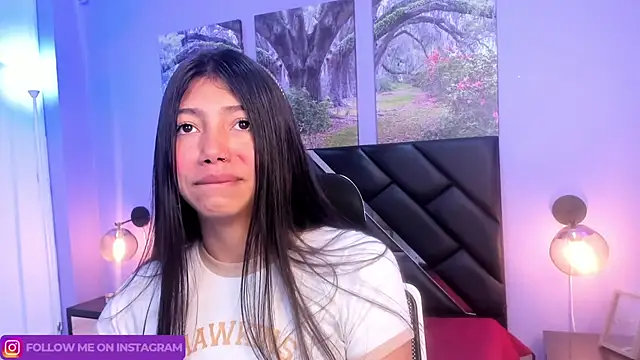 Snapshot of KimberlyVillaLobos chatting on March 2025 11:51:01 AM KimberlyVillaLobos online show from March 2025 11:51:01 AM