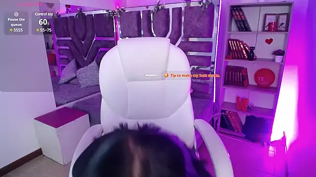 AliceWalker 11 online show from March 2025 08:16:01 PM