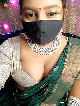 Snapshot of Deshi_Chori chatting on December 2024 04:43:01 PM Deshi Chori online show from December 2024 04:43:01 PM