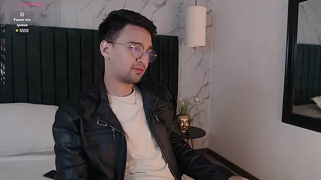 Edward max online show from January 2025 02:43:02 AM