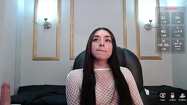 Kylie golden online show from February 2025 11:52:01 AM