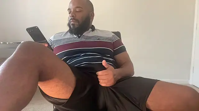 Snapshot of Bbcfun44 chatting on November 2025 10:21:01 PM Bbcfun44 online show from November 2025 10:21:01 PM