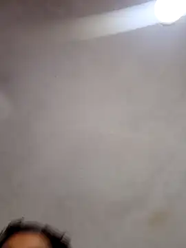 Snapshot of _violetta_- chatting on October 2025 10:54:02 PM violetta - online show from October 2025 10:54:02 PM