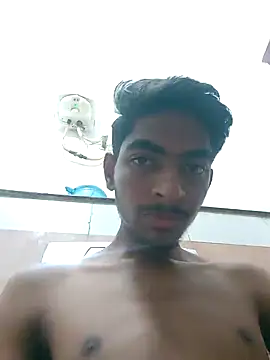 Snapshot of biggboyzz chatting on December 2024 07:49:01 PM biggboyzz online show from December 2024 07:49:01 PM