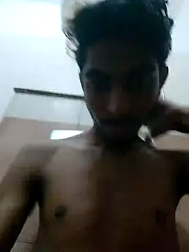 Snapshot of biggboyzz chatting on January 2025 11:07:02 PM biggboyzz online show from January 2025 11:07:02 PM