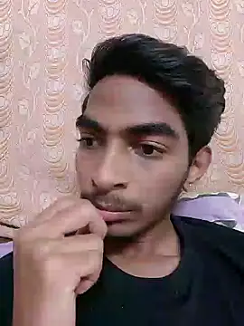 Snapshot of biggboyzz chatting on January 2025 07:11:01 AM biggboyzz online show from January 2025 07:11:01 AM