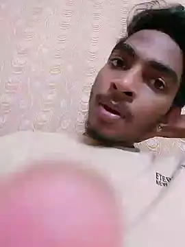 Snapshot of biggboyzz chatting on January 2025 01:45:02 PM biggboyzz online show from January 2025 01:45:02 PM