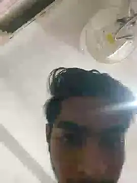 Snapshot of biggboyzz chatting on January 2025 10:32:01 AM biggboyzz online show from January 2025 10:32:01 AM