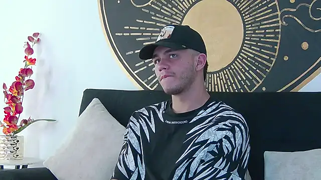 Tiger Savage online show from January 2025 08:40:02 PM