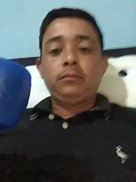 isacalejandroo online show from February 2025 02:56:02 PM