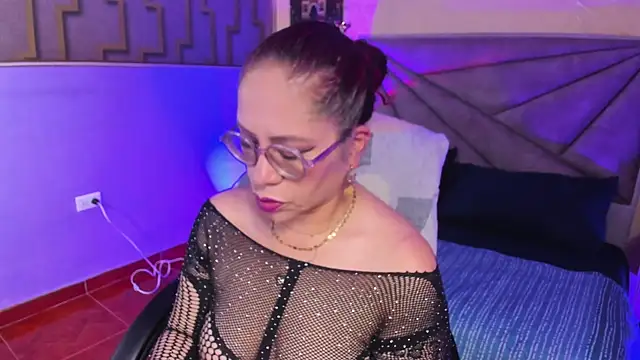 maria paulac online show from October 2025 05:41:01 AM