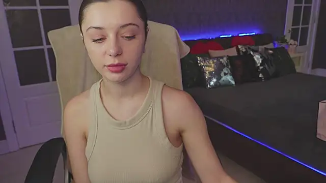 DinaCandy online show from January 2025 02:32:02 PM