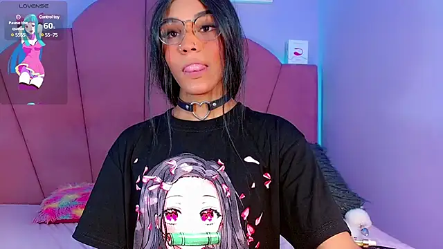 ValentinaMarinn online show from December 2024 08:22:01 PM