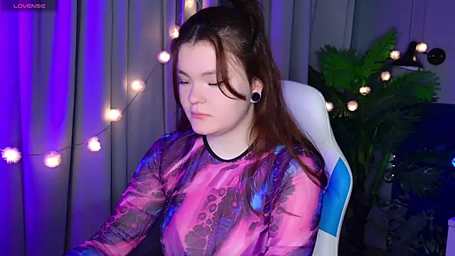 EnnySunrise online show from December 2025 07:18:01 PM