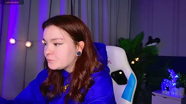 EnnySunrise online show from December 2025 06:59:01 PM