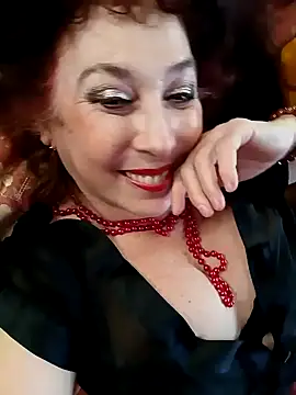 Snapshot of GypsyEsmeralda chatting on December 2024 11:40:01 AM GypsyEsmeralda online show from December 2024 11:40:01 AM