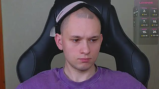 STRONGBEAUTY282 online show from December 2024 08:57:02 AM