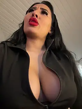 Snapshot of Anily_Lovely chatting on January 2025 08:55:01 PM Anily Lovely online show from January 2025 08:55:01 PM