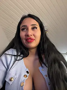 Snapshot of Anily_Lovely chatting on January 2025 06:32:02 PM Anily Lovely online show from January 2025 06:32:02 PM