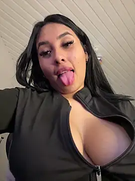 Snapshot of Anily_Lovely chatting on January 2025 12:20:01 AM Anily Lovely online show from January 2025 12:20:01 AM