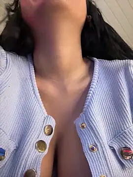 Snapshot of Anily_Lovely chatting on January 2025 09:36:01 PM Anily Lovely online show from January 2025 09:36:01 PM