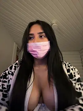 Anily Lovely online show from November 2025 02:03:01 AM