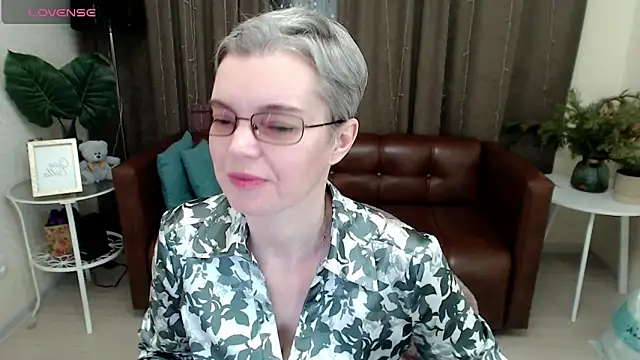 Cutie Erikaa1 online show from January 2025 01:15:02 AM