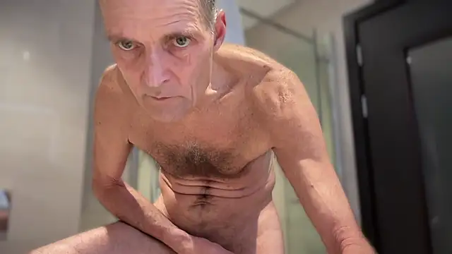 Snapshot of TowaFreespirit chatting on January 2025 08:15:01 PM TowaFreespirit online show from January 2025 08:15:01 PM