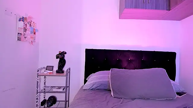 JaycoThomas online show from November 2025 02:13:01 AM