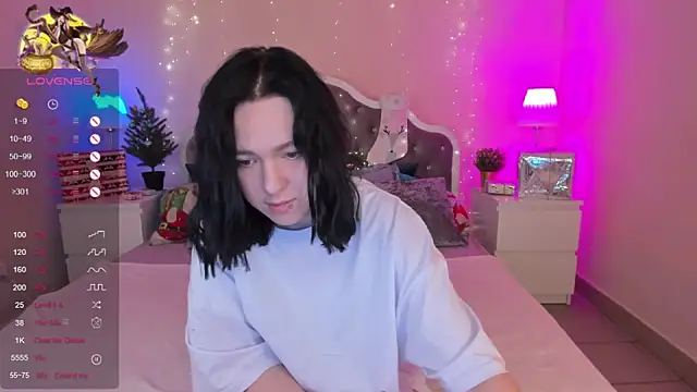 fiamoory online show from December 2024 04:57:01 AM