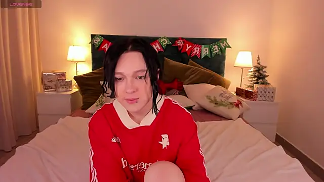 fiamoory online show from December 2024 07:28:01 AM