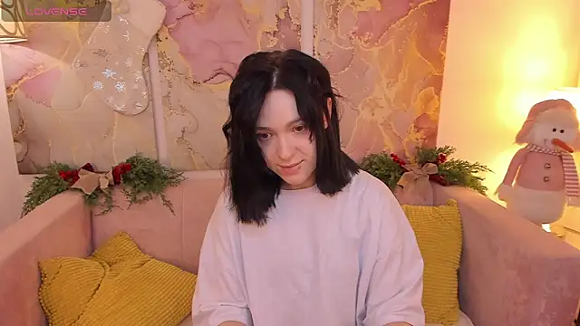 fiamoory online show from December 2024 04:33:02 AM