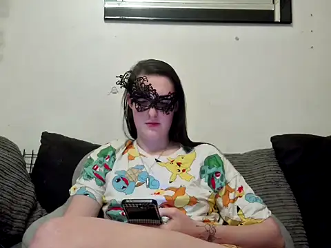 Snapshot of LexiSnowUK chatting on January 2025 09:20:01 PM LexiSnowUK online show from January 2025 09:20:01 PM