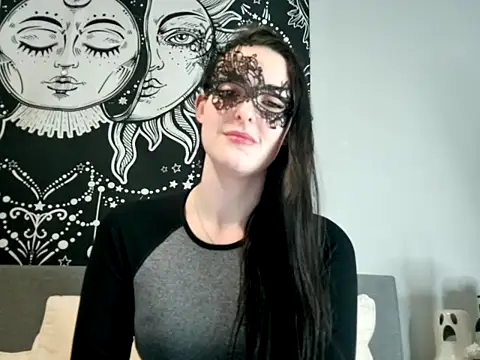 Snapshot of LexiSnowUK chatting on January 2025 09:04:02 AM LexiSnowUK online show from January 2025 09:04:02 AM