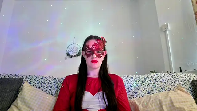 Snapshot of LexiSnowUK chatting on December 2025 10:24:01 AM LexiSnowUK online show from December 2025 10:24:01 AM