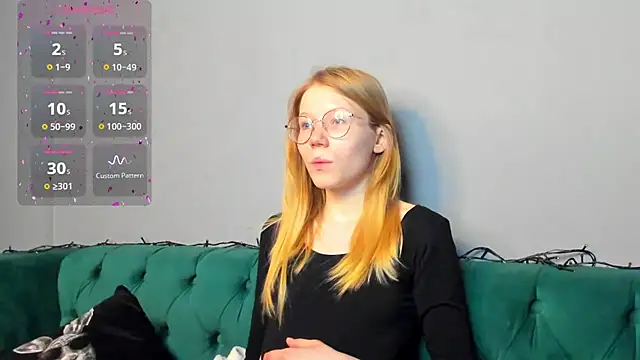 Esme Runn online show from January 2025 10:44:01 AM