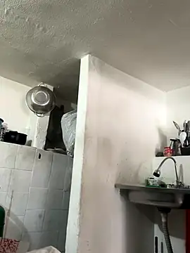 siri duque online show from December 2025 04:16:01 PM