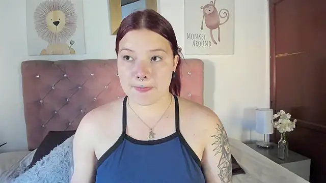 Snapshot of CelessteRedds chatting on November 2025 11:42:01 AM CelessteRedds online show from November 2025 11:42:01 AM