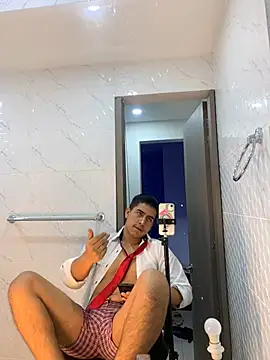 roguer darkk online show from January 2025 04:37:01 AM